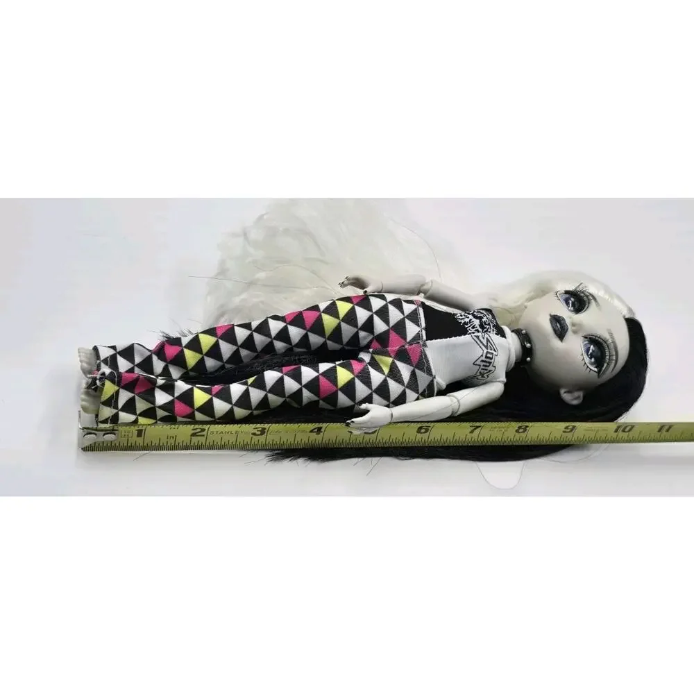 Rainbow High Shadow Series Heather Grayson Fashion Doll